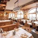 Perauer 3*
